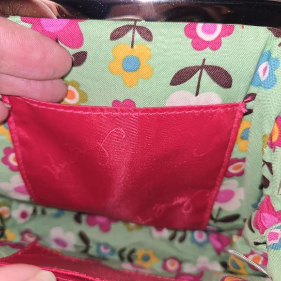Vera Bradley Mini Frame Crossbody Tutti Frutti NWT Quilted Purse Bag Kiss Lock. - Picture 11 of 15
